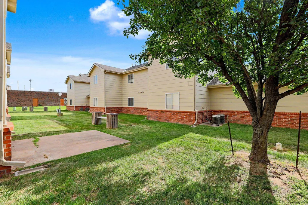 333 S Tyler Wichita KS 67209