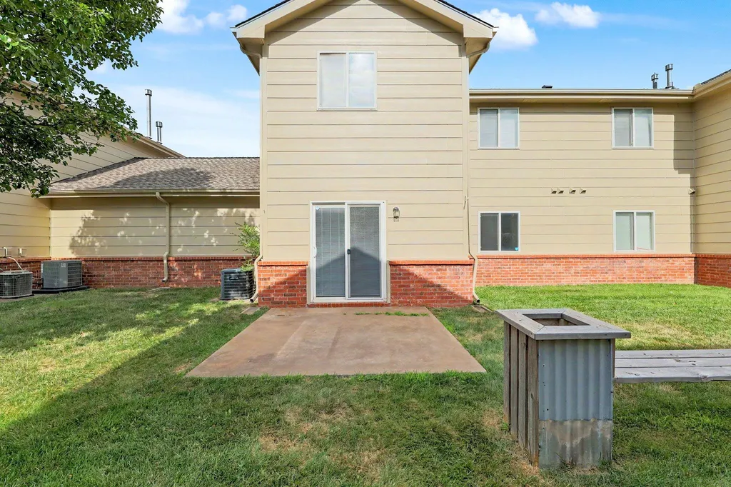 333 S Tyler Wichita KS 67209