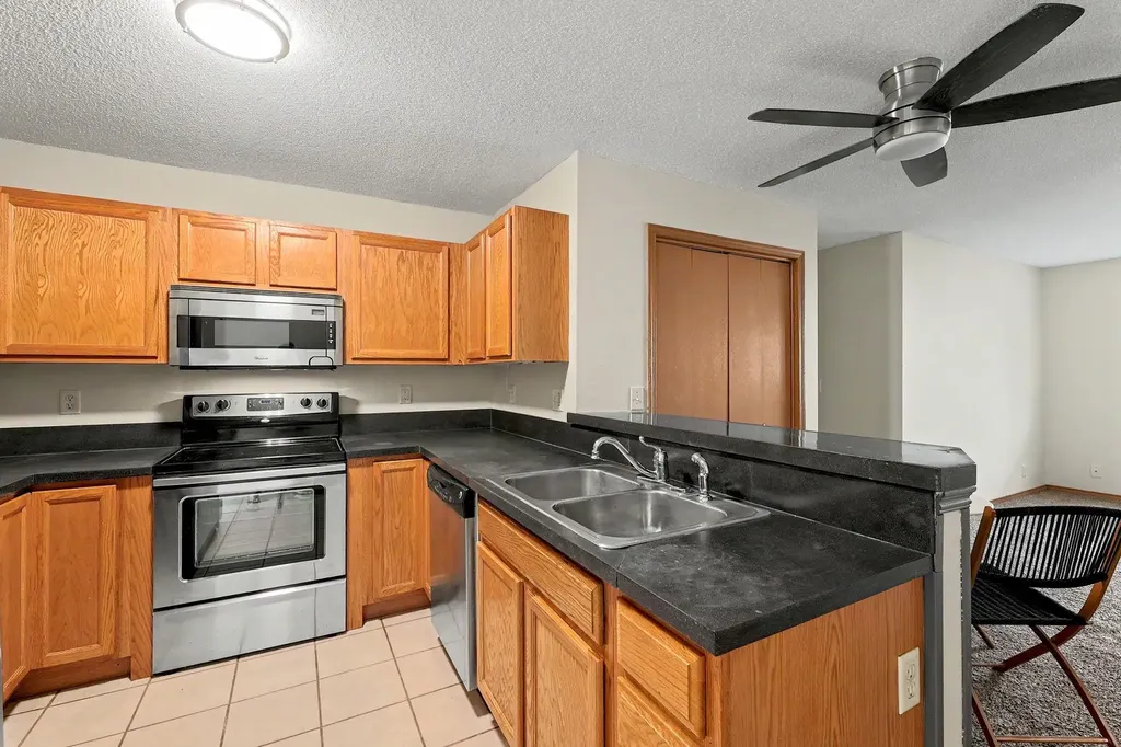 333 S Tyler Wichita KS 67209