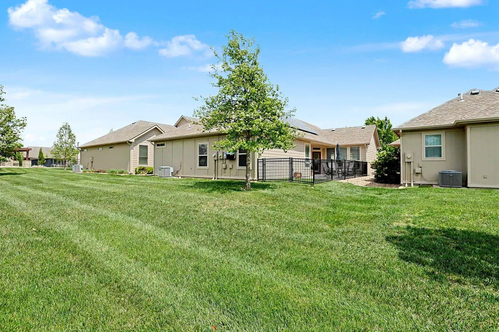 4875 N Indian Oak Street Bel Aire KS 67226