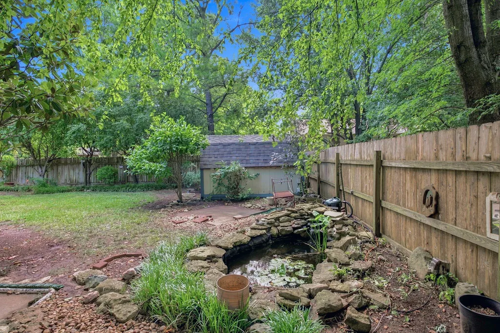 320 N Shawnee Drive Kechi KS 67067