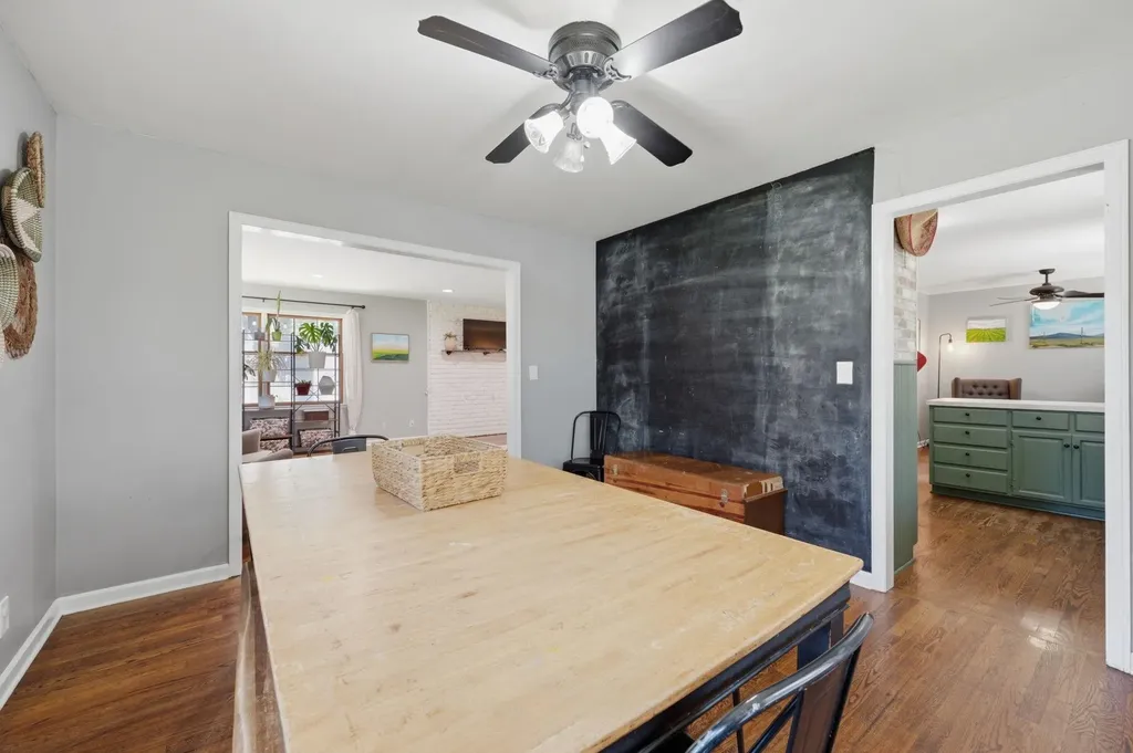6202 E 10th Street N Wichita KS 67208