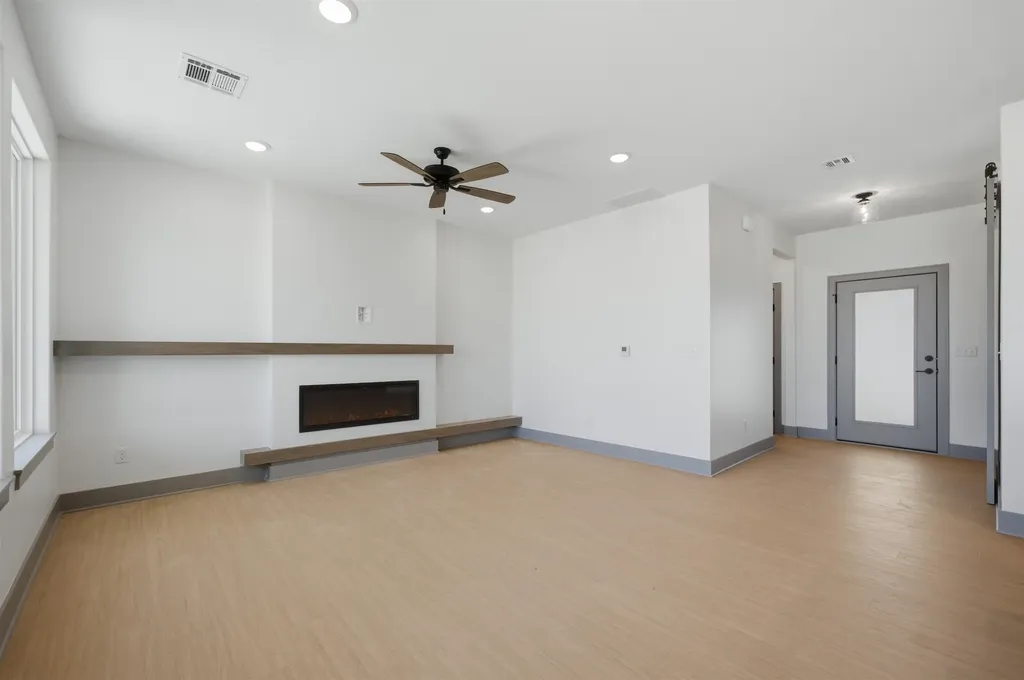 602 Elmwood Street Park City KS 67147-1124