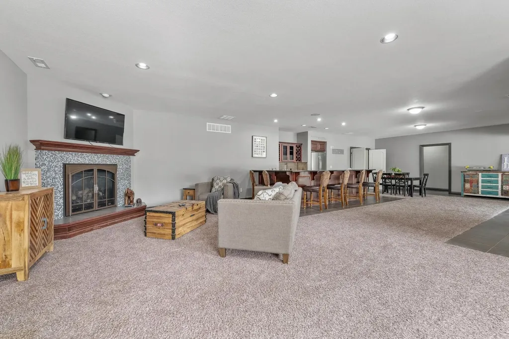 2918 N Fossil Rim Street Wichita KS 67205