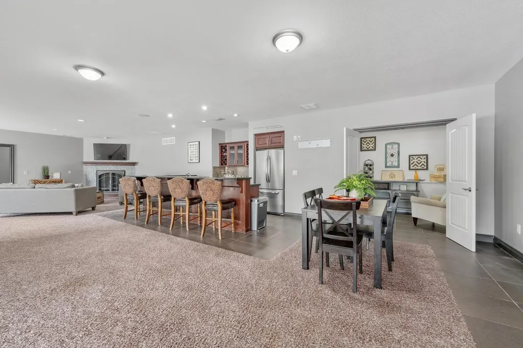 2918 N Fossil Rim Street Wichita KS 67205