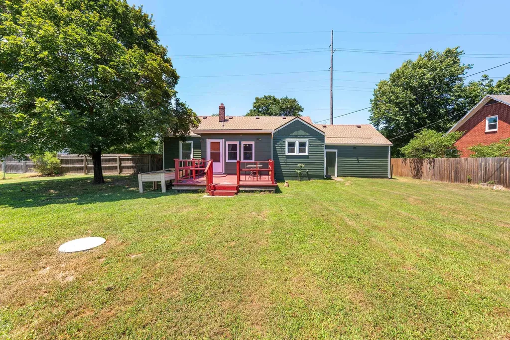 5030 N Seneca Wichita KS 67204