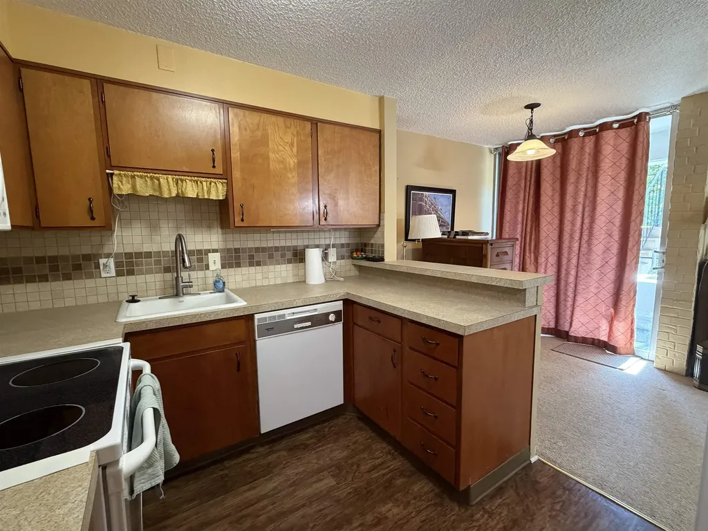 330 W Central Avenue El Dorado KS 67042
