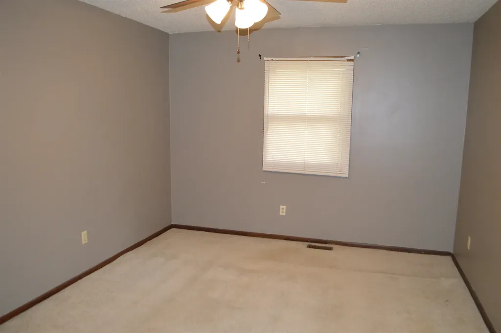10729 W Nantucket Wichita KS 67212