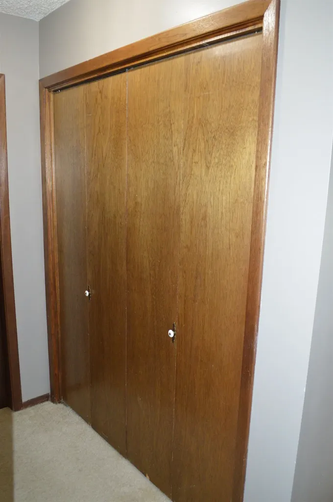 10729 W Nantucket Wichita KS 67212