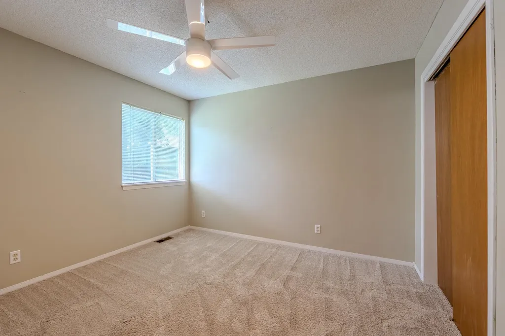 6514 E 39th Court N Wichita KS 67226