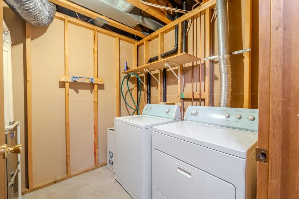 6514 E 39th Court N Wichita KS 67226