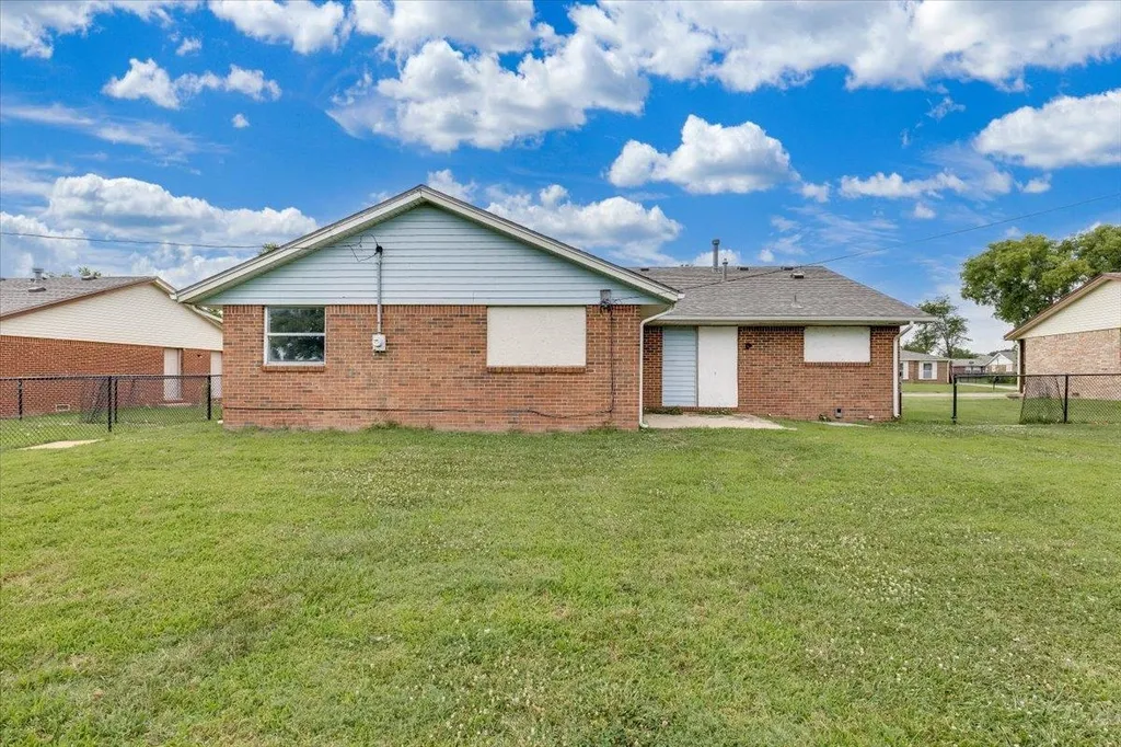 7028 W Frazier Wichita KS 67212