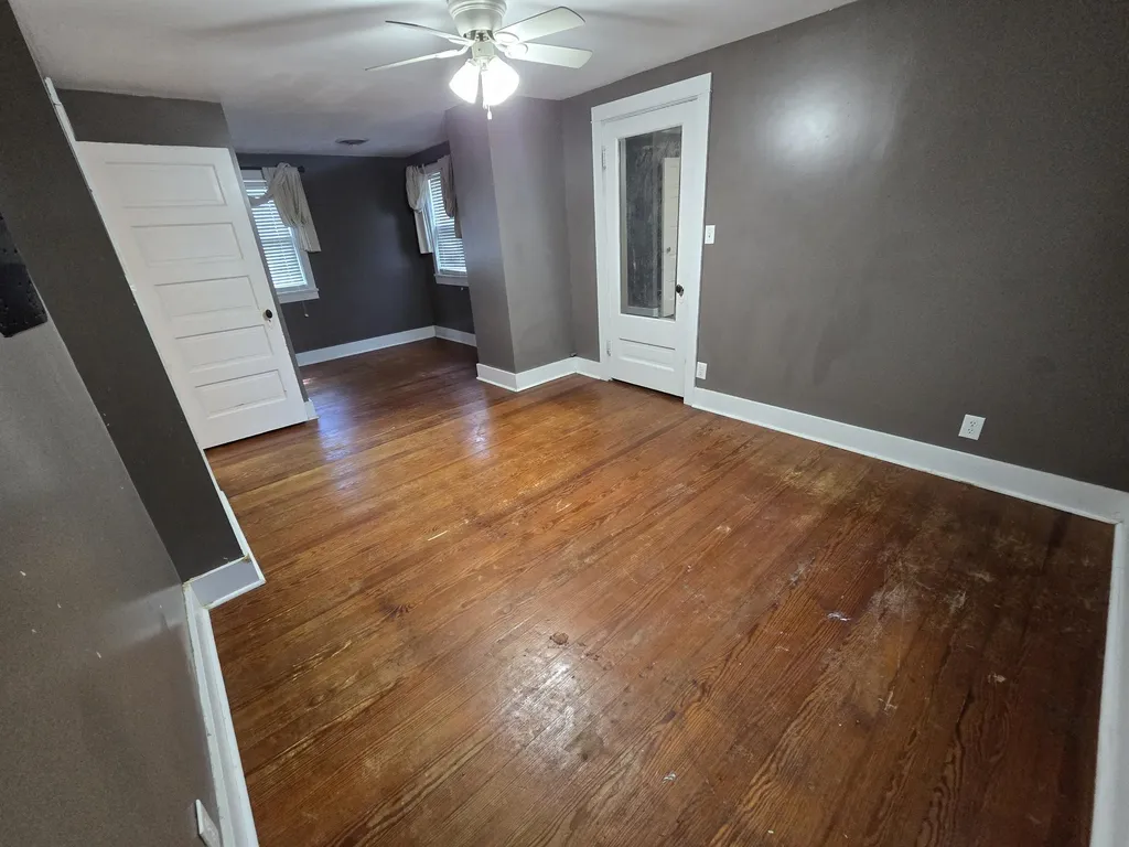 1201 E 11th Winfield KS 67156