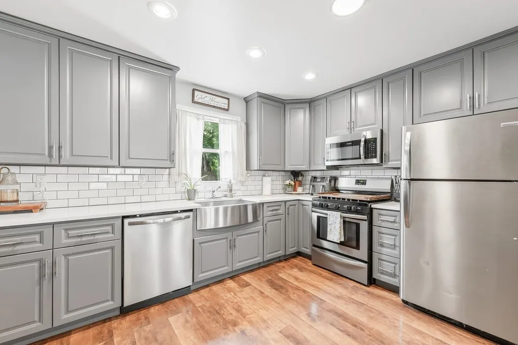 170 N Doris Wichita KS 67212