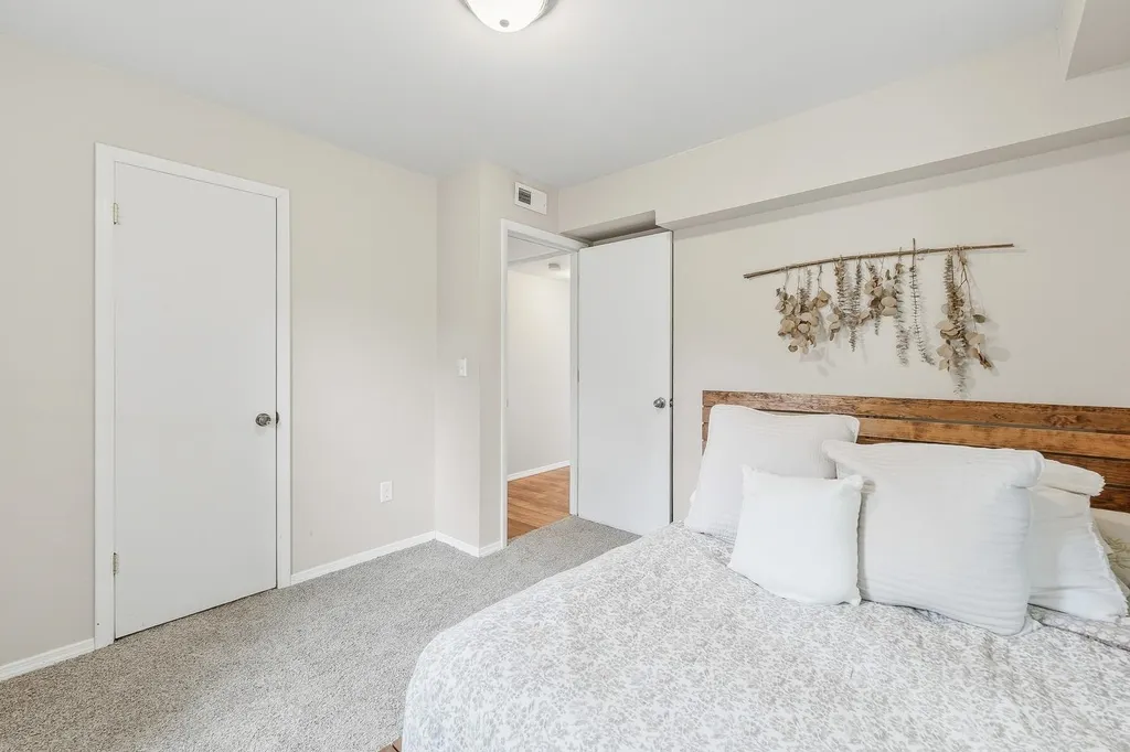 170 N Doris Wichita KS 67212