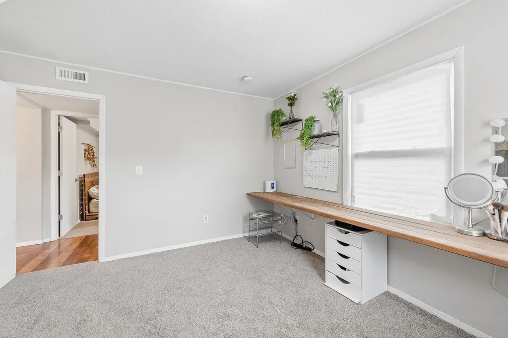 170 N Doris Wichita KS 67212