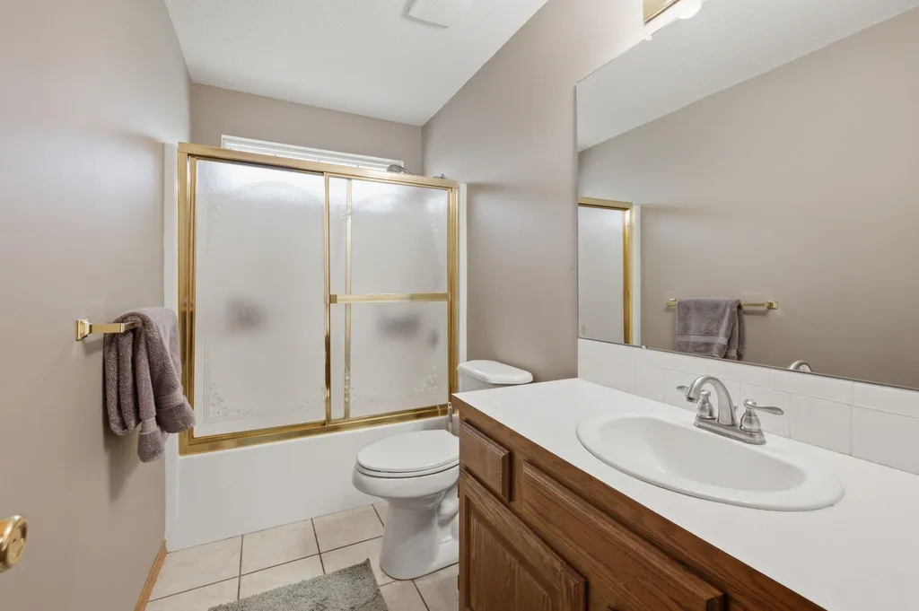 10413 W University Court Wichita KS 67209