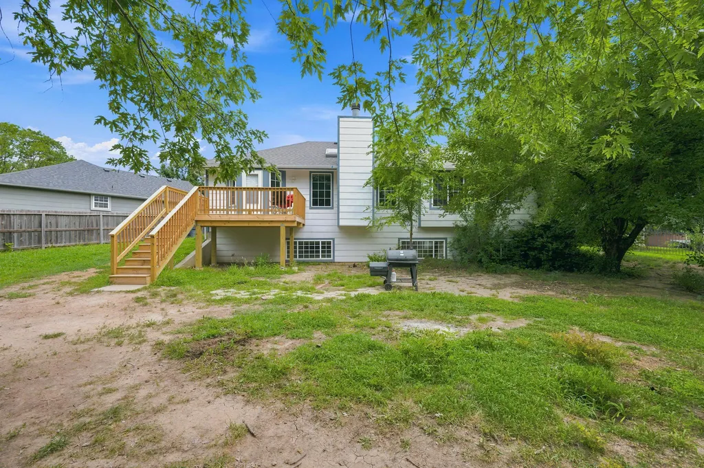 10413 W University Court Wichita KS 67209