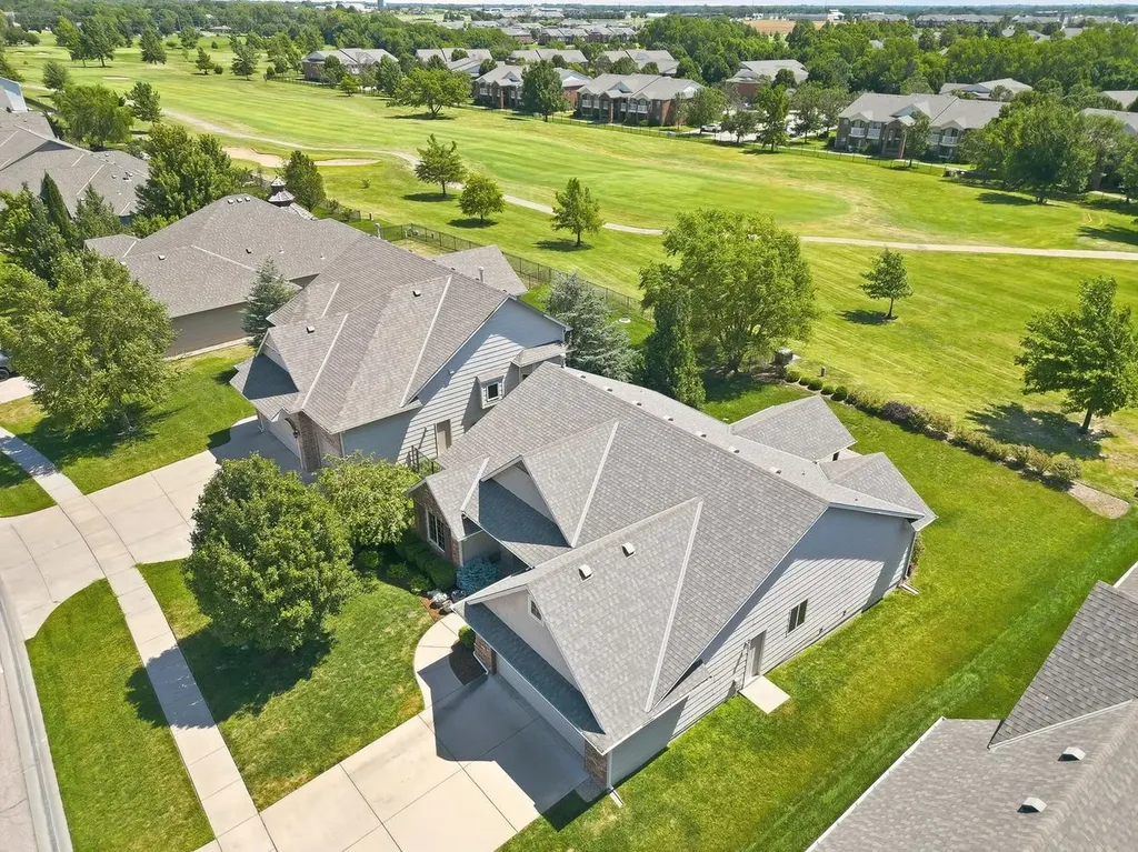 2312 N Sawgrass Circle Derby KS 67037