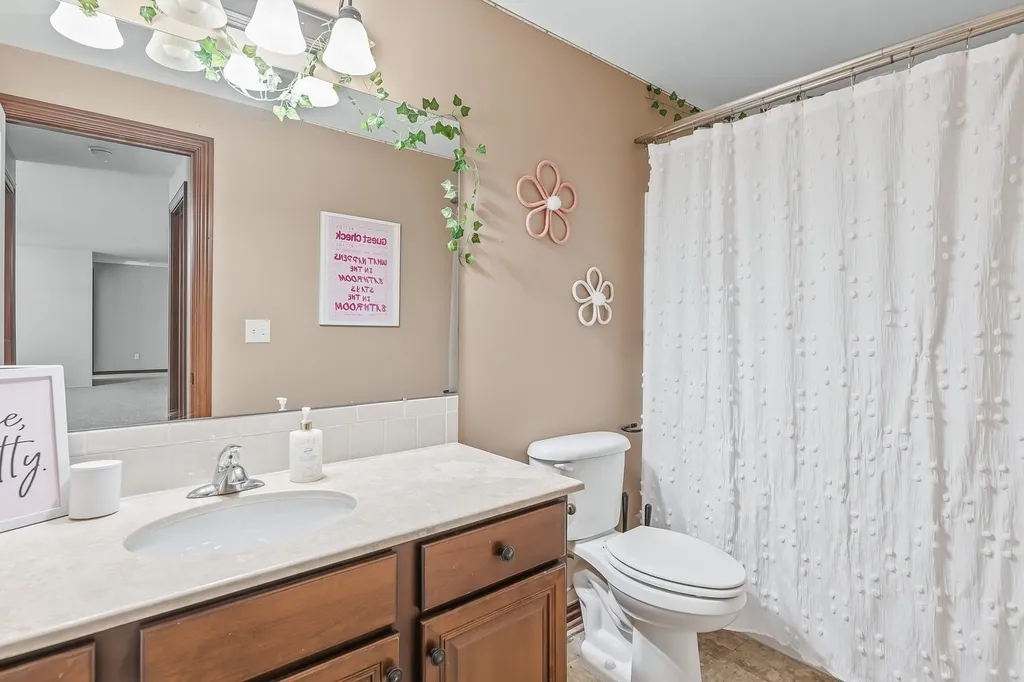 2312 N Sawgrass Circle Derby KS 67037