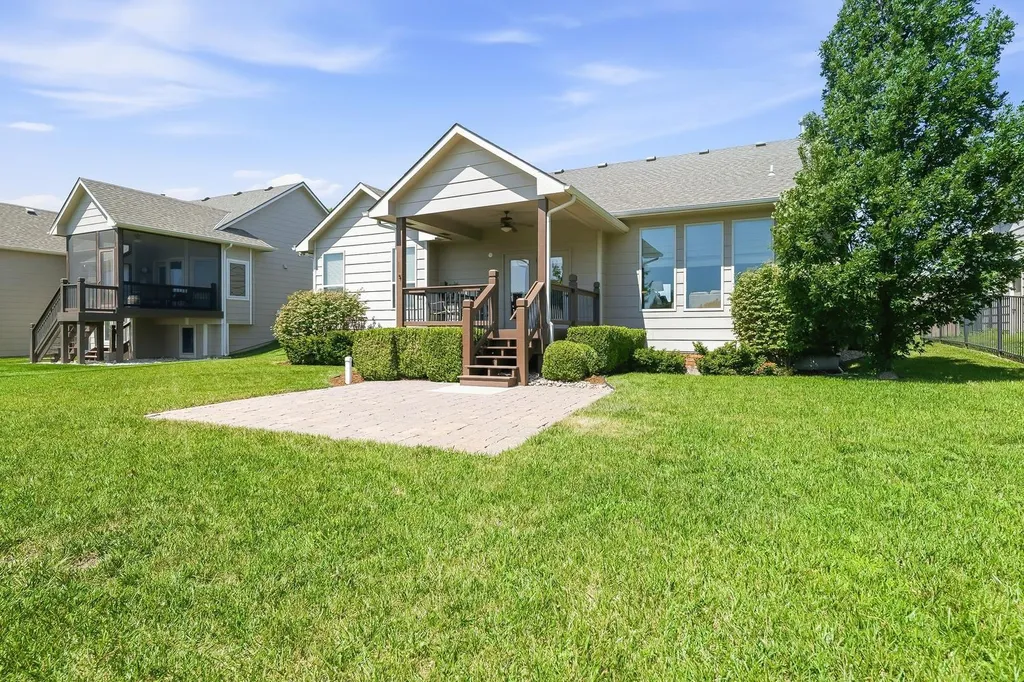 2312 N Sawgrass Circle Derby KS 67037