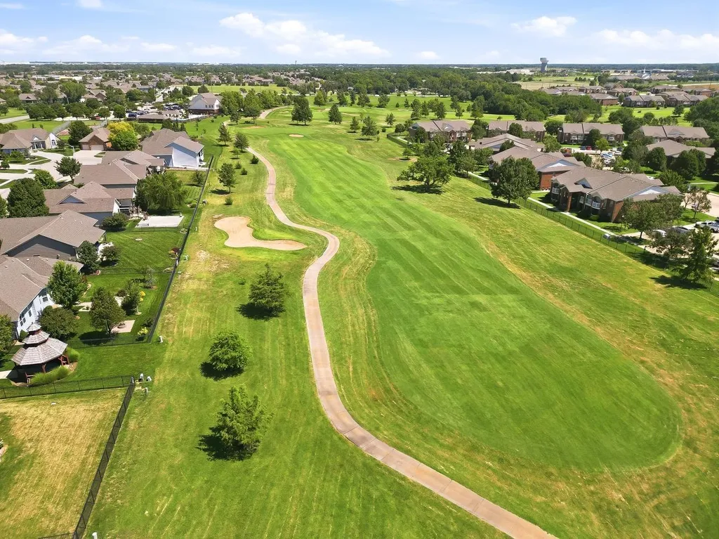 2312 N Sawgrass Circle Derby KS 67037