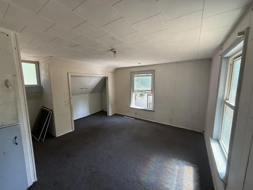 204 N Iowa Street Winfield KS 67156