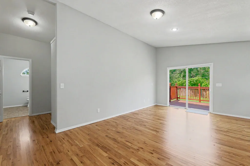2611 N Lorraine Avenue Wichita KS 67219