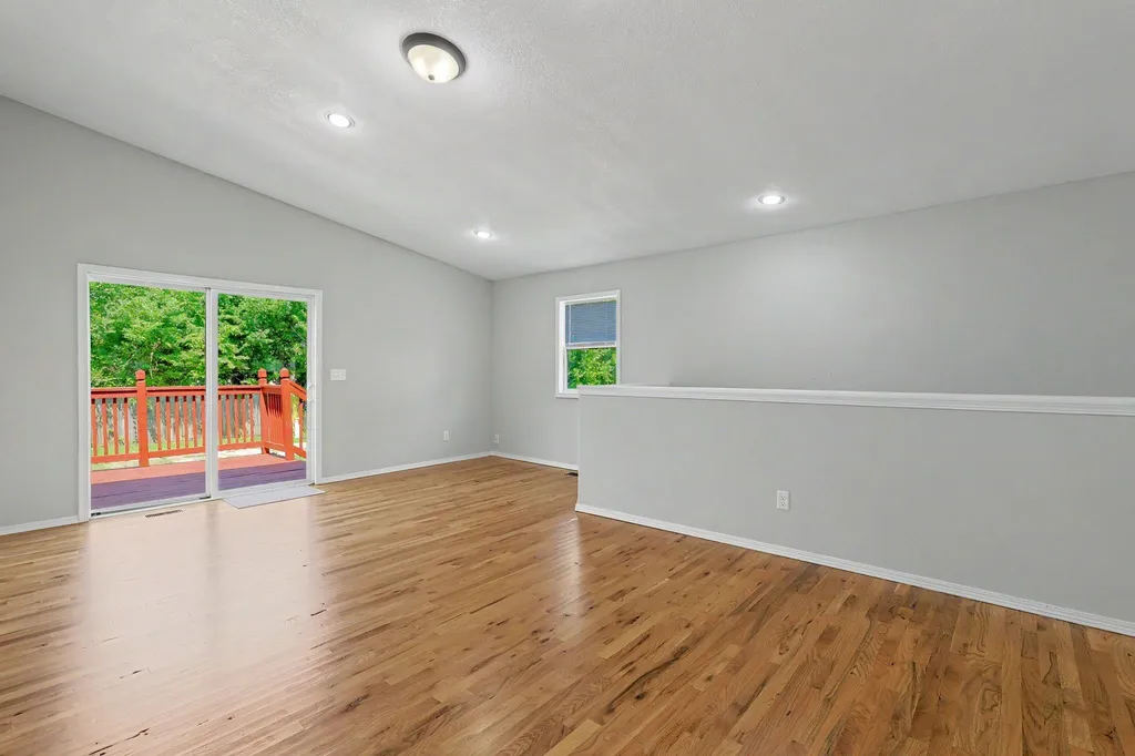 2611 N Lorraine Avenue Wichita KS 67219