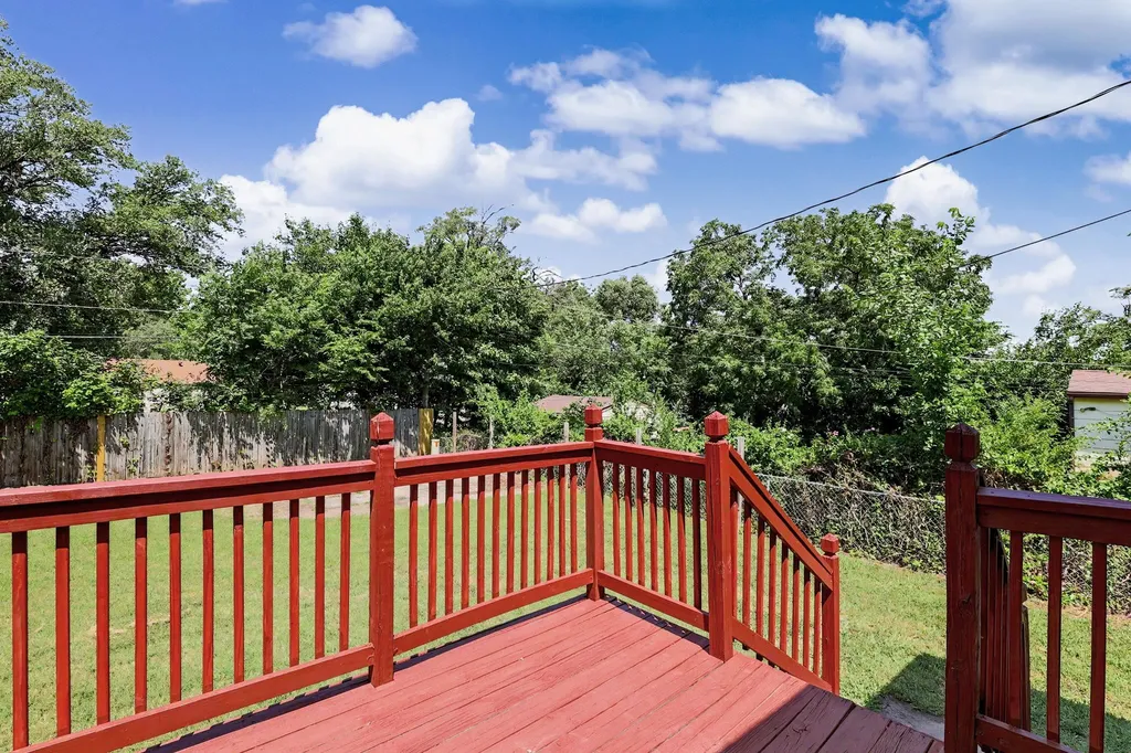 2611 N Lorraine Avenue Wichita KS 67219