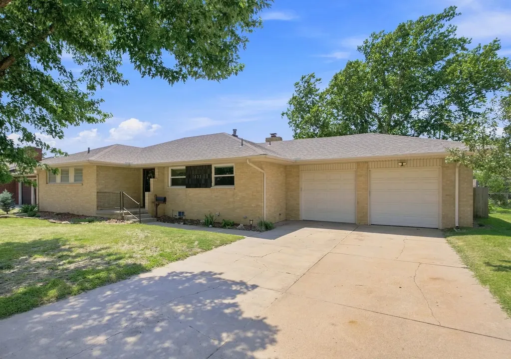 1633 N Charles Street Wichita KS 67203