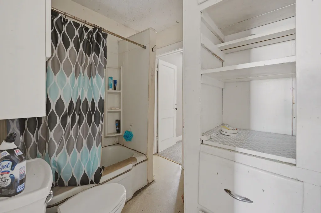 511 S Magnolia Newton KS 67114