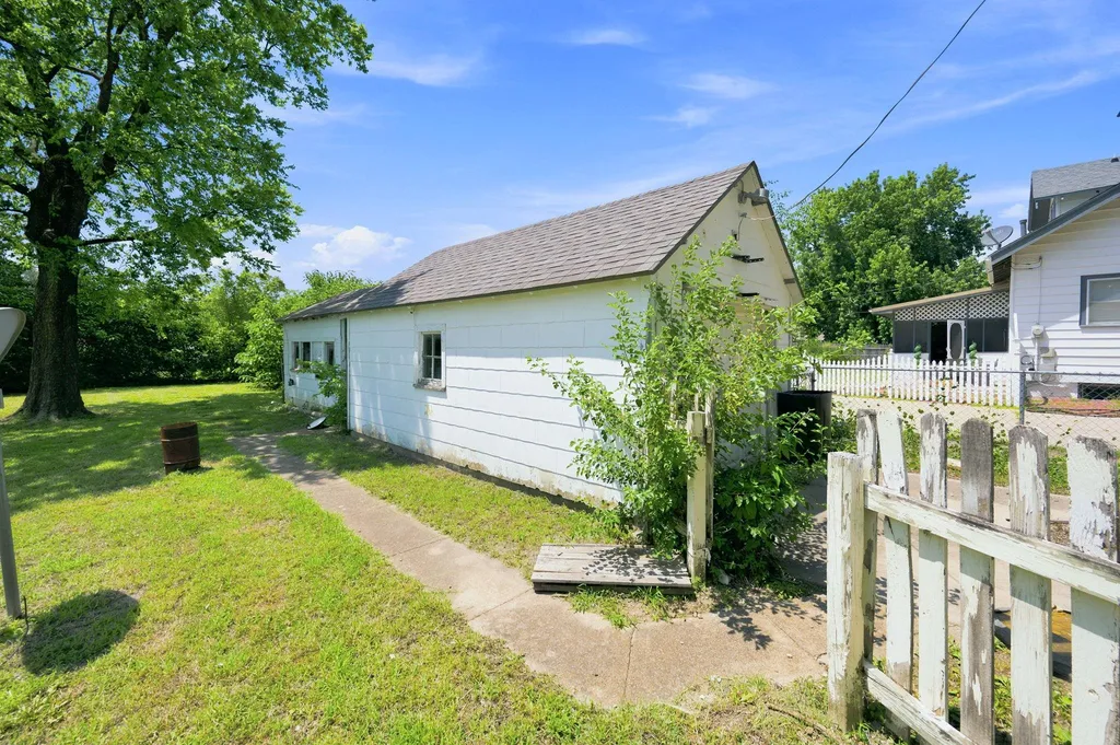 511 S Magnolia Newton KS 67114