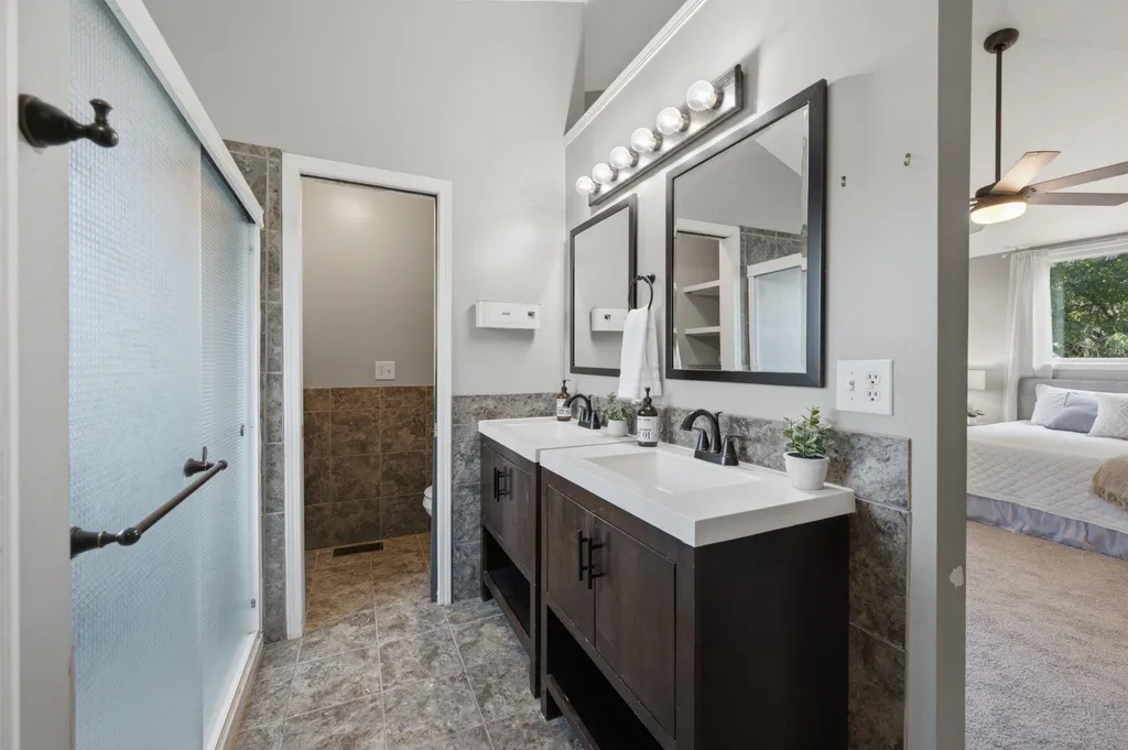 1324 N Manchester Court Wichita KS 67212