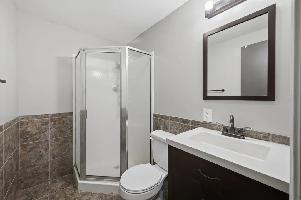 1324 N Manchester Court Wichita KS 67212