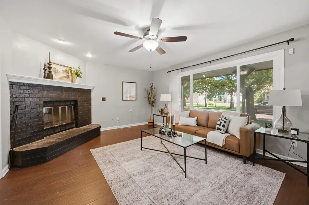 1324 N Manchester Court Wichita KS 67212