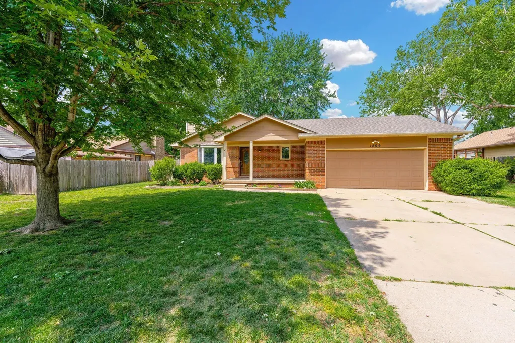 1809 N Topaz Wichita KS 67212