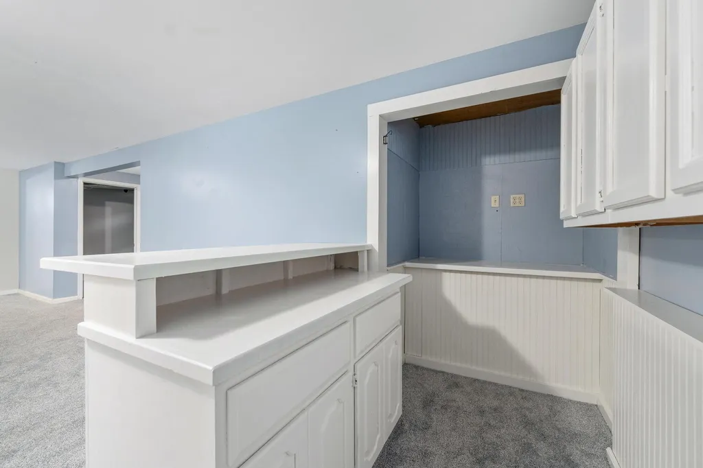 1809 N Topaz Wichita KS 67212