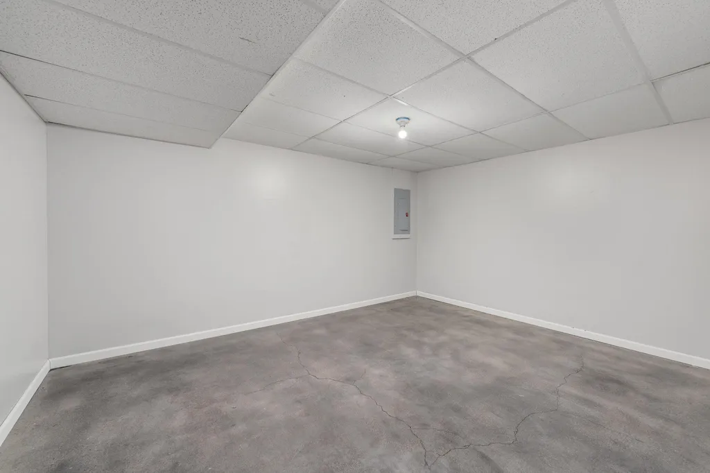 1809 N Topaz Wichita KS 67212