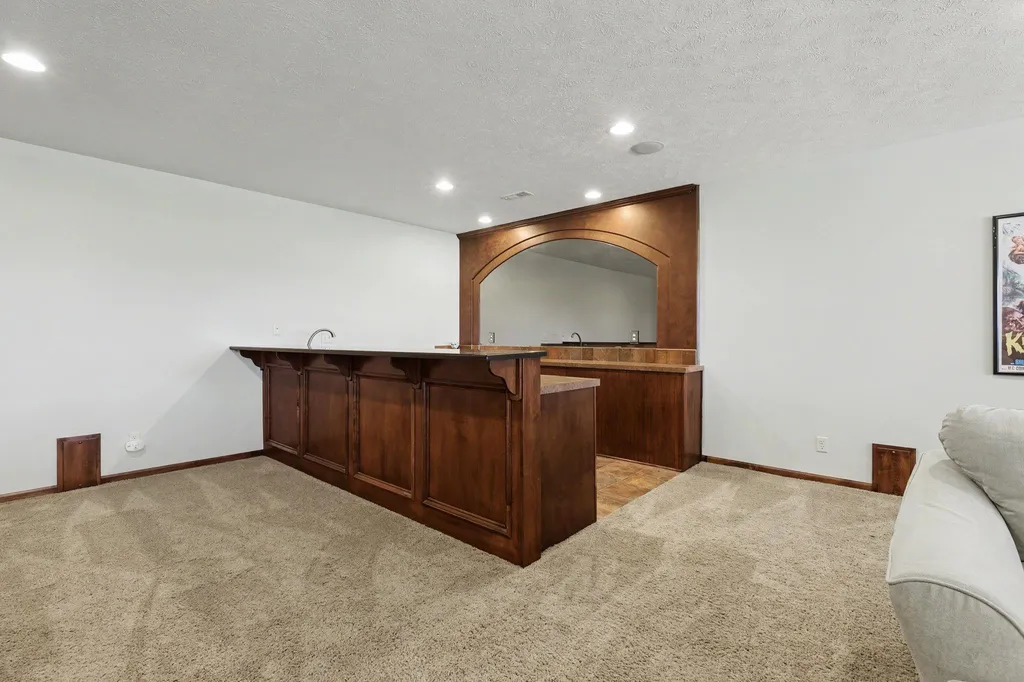 732 N Deerfield Circle Andover KS 67002