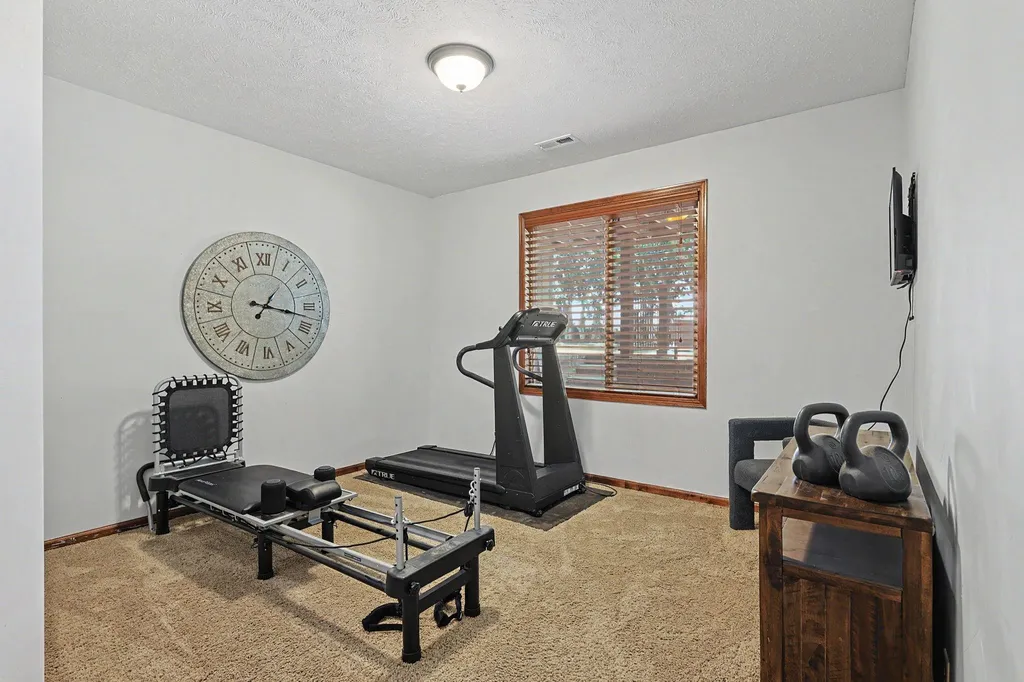 732 N Deerfield Circle Andover KS 67002