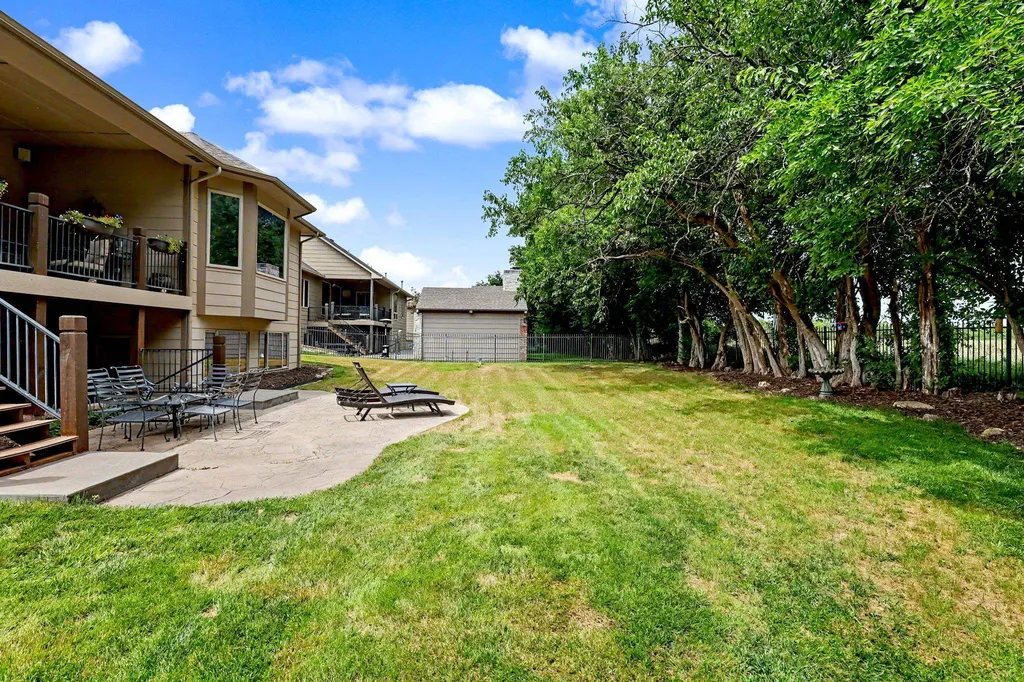 732 N Deerfield Circle Andover KS 67002