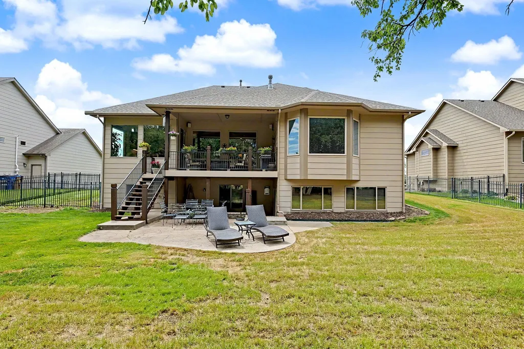 732 N Deerfield Circle Andover KS 67002