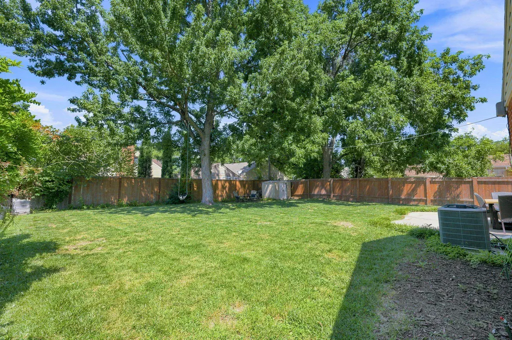 251 N Parkwood Lane Wichita KS 67208