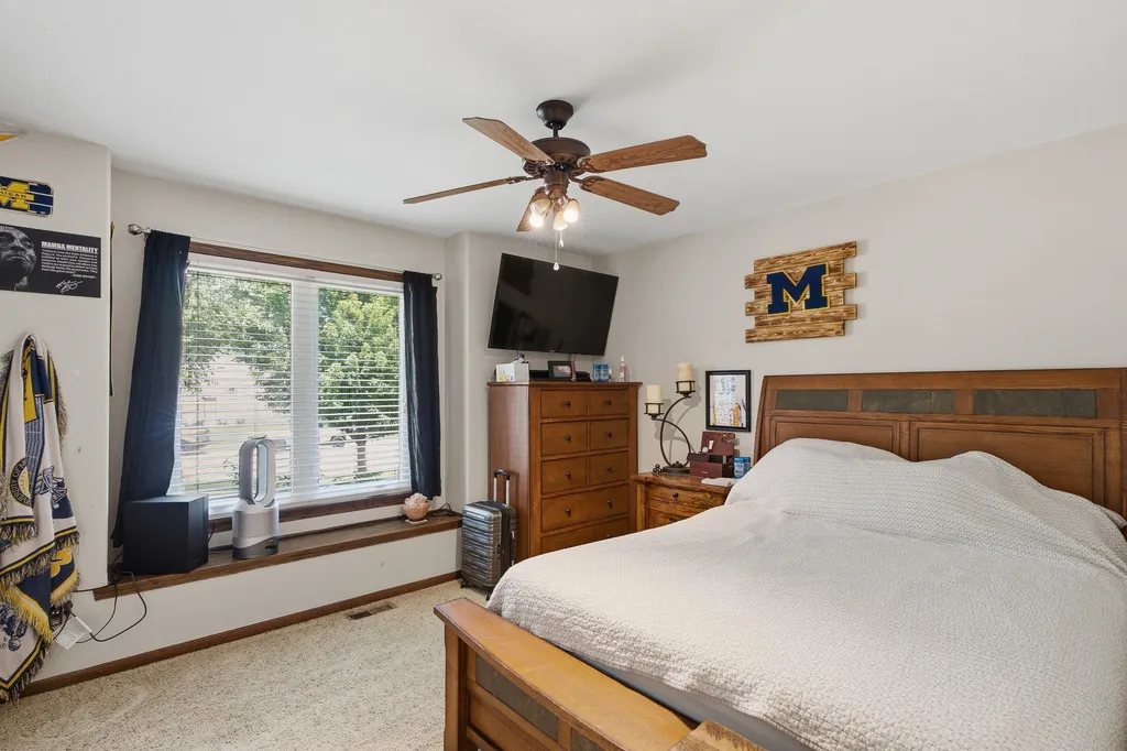 1301 E Rushwood Drive Derby KS 67037-3461