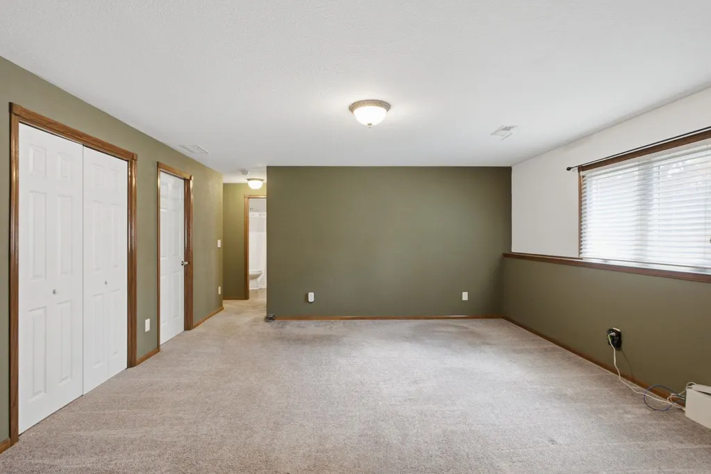 1301 E Rushwood Drive Derby KS 67037-3461
