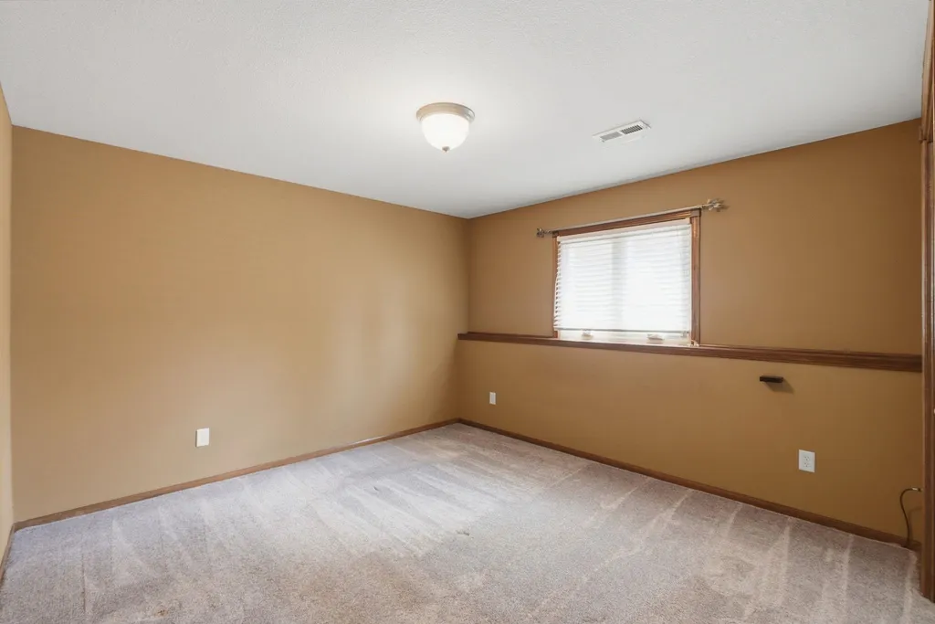 1301 E Rushwood Drive Derby KS 67037-3461