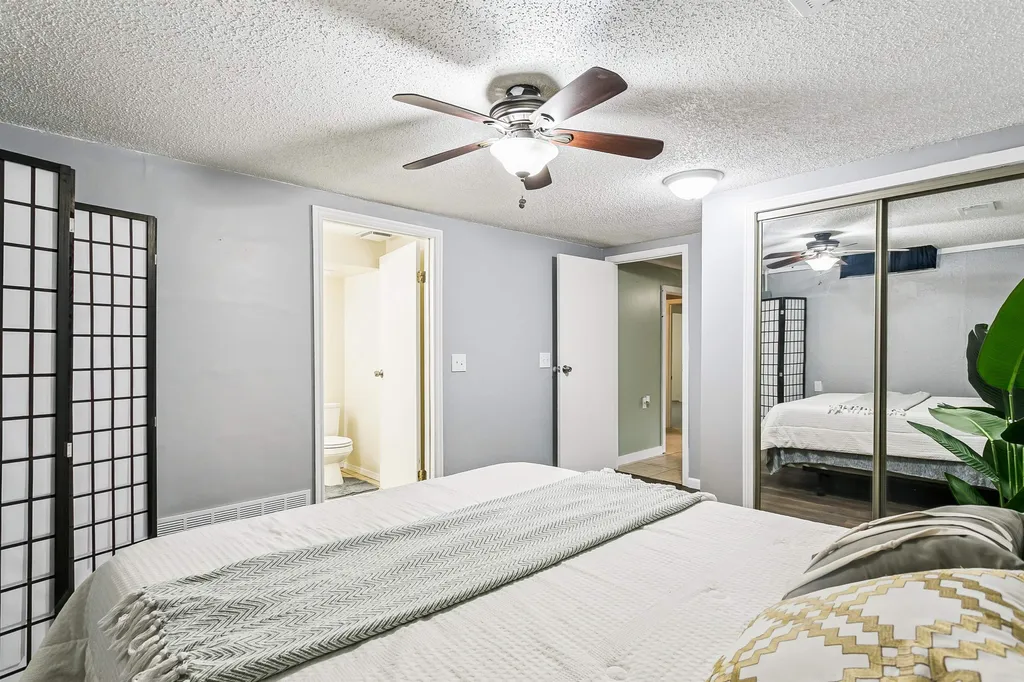 1718 E Charleston Street Park City KS 67219-1609
