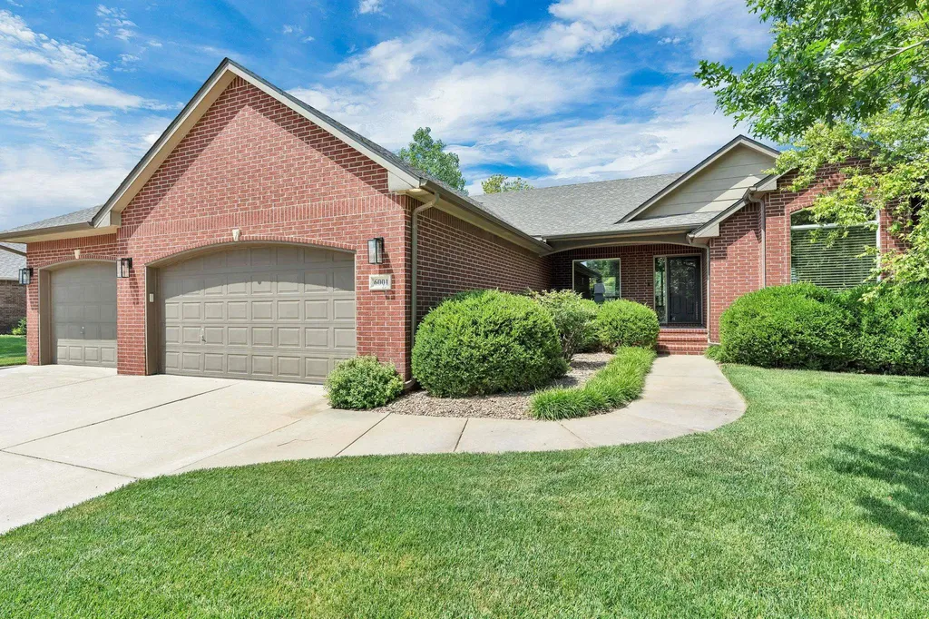 6001 W Brookview Wichita KS 67205