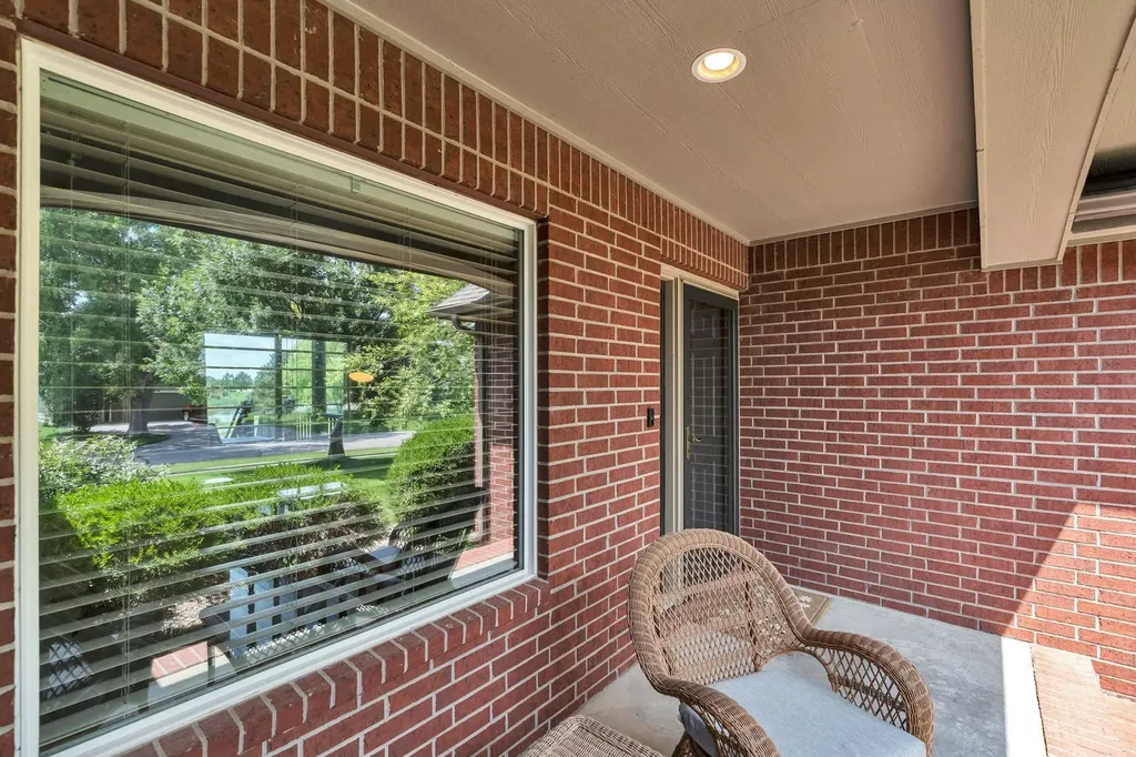 6001 W Brookview Wichita KS 67205